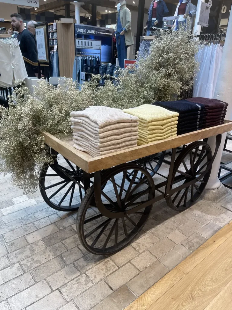 UNIQLO X BRIGHT LEAF VM